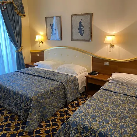 米兰斯佩兰莎奥拉克酒店 酒店 4*