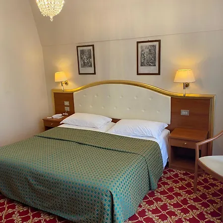 酒店 米兰斯佩兰莎奥拉克酒店 4*