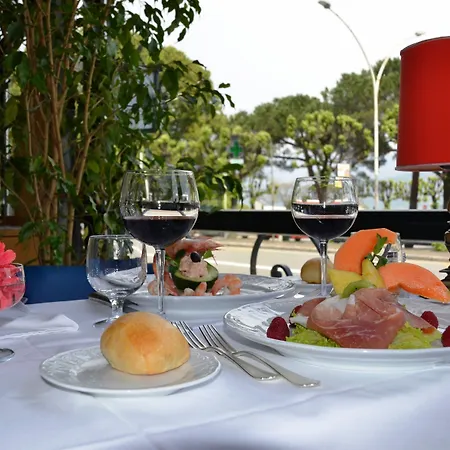 米兰斯佩兰莎奥拉克酒店 酒店 斯特雷萨