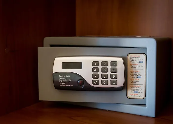 מלון Milan Speranza Au 4*